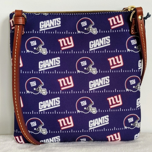Dooney & Bourke NY Giants Licensed NFL Nylon Double Zip Crossbody Blue Red NWT - Picture 6 of 16